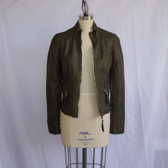 Le Chateau Faux Leather Motorcycle Jacket - NWOT - Picture 2 of 9